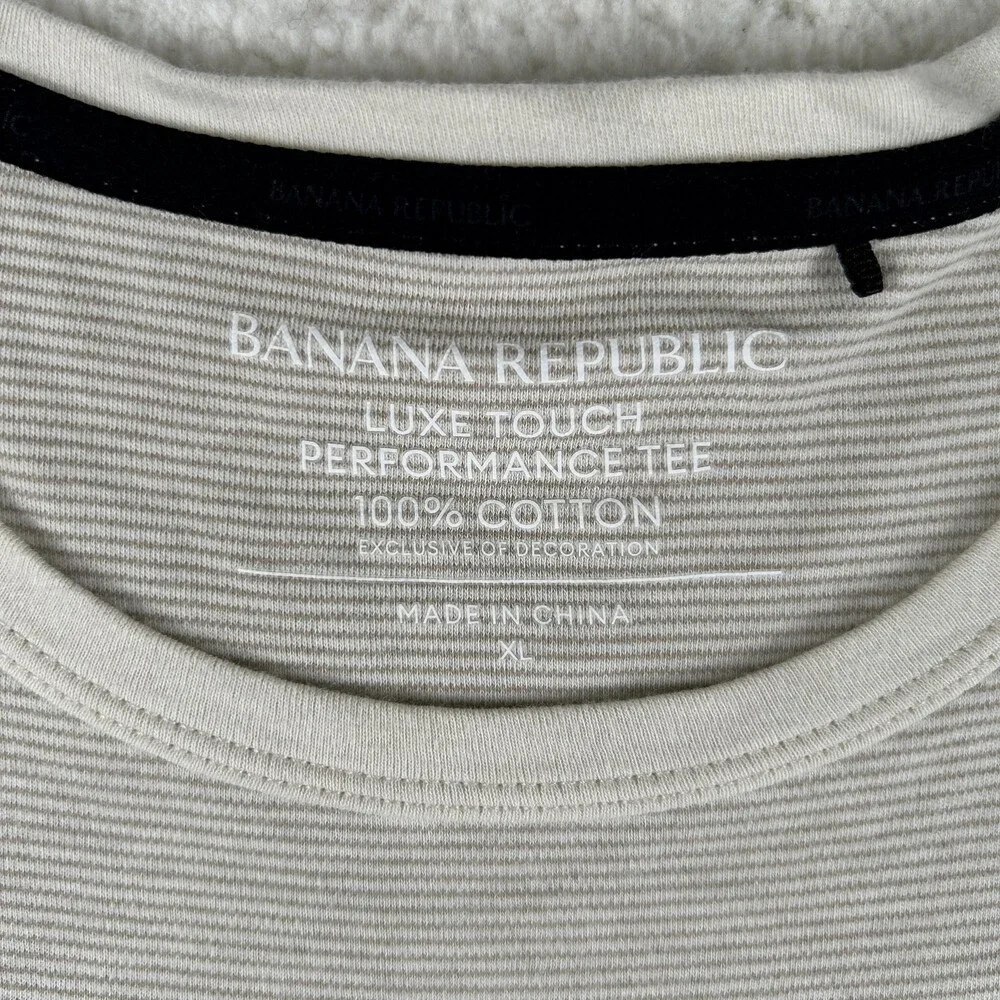 Banana Republic Shirt Mens XL Beige Striped Luxe Touch Performance Cotton Tee